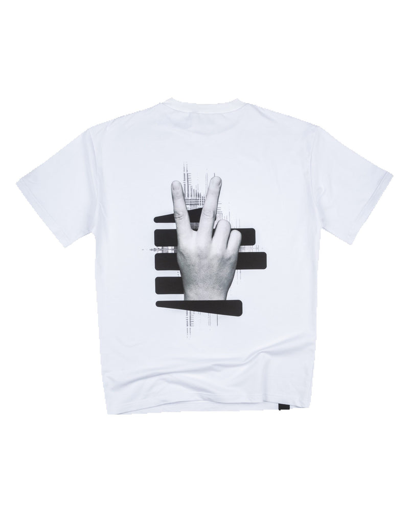 muži_bílé_gesto_1